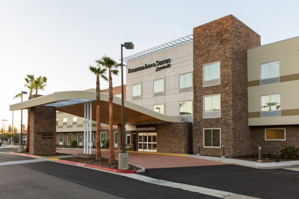 Fairfield Inn And Suites By Marriott Sacramento Folsom - Folsom, CA