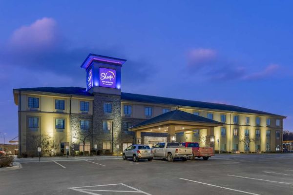 Sleep Inn & Suites Cumberland-lavale - Cumberland, MD