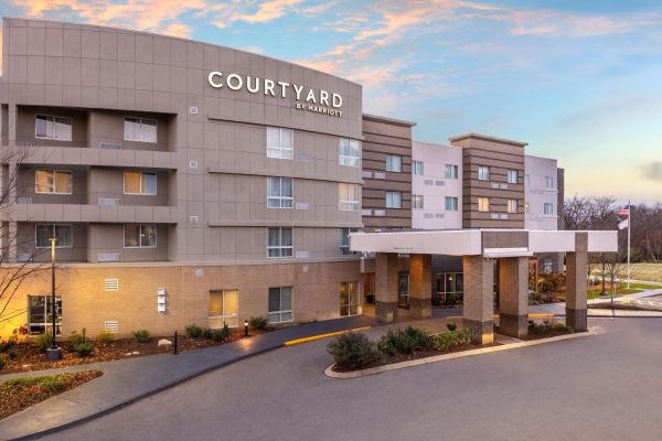 Courtyard By Marriott Nashville Se-murfreesboro - Murfreesboro, TN