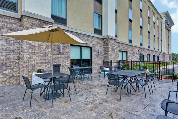Hampton Inn & Suites Ashland - Ashland, OH