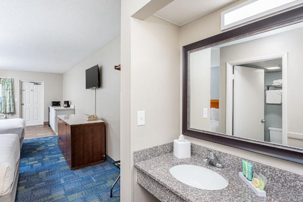 Bikini Beach Resort Panama Beach - Panama City Beach, FL