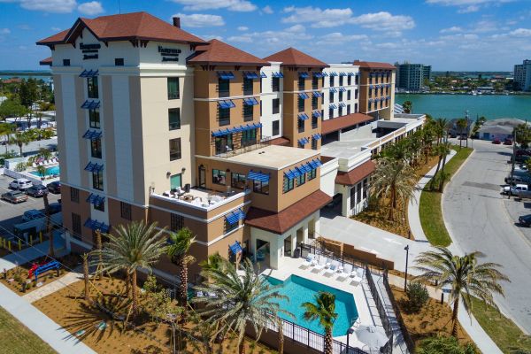 Fairfield Inn And Suites By Marriott Clearwater Beach - Clearwater Beach, FL