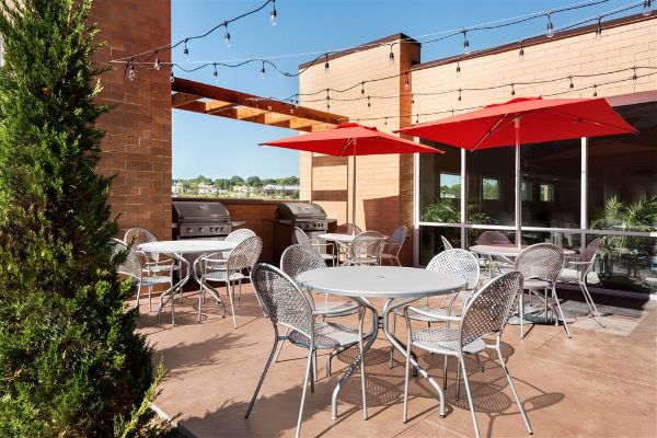 Home2 Suites By Hilton Menomonee Falls Milwaukee - Germantown, WI