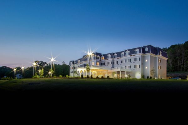 Courtyard By Marriott Lenox Berkshires - Pittsfield, MA