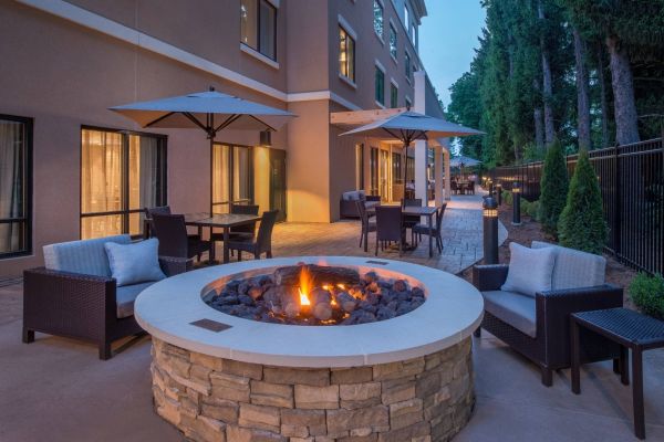 Courtyard By Marriott Hershey Chocolate Avenue - Hershey, PA