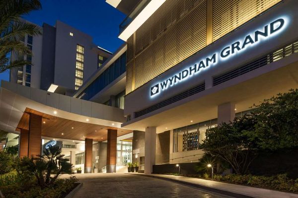 Wyndham Grand Clearwater Beach - Clearwater Beach, FL