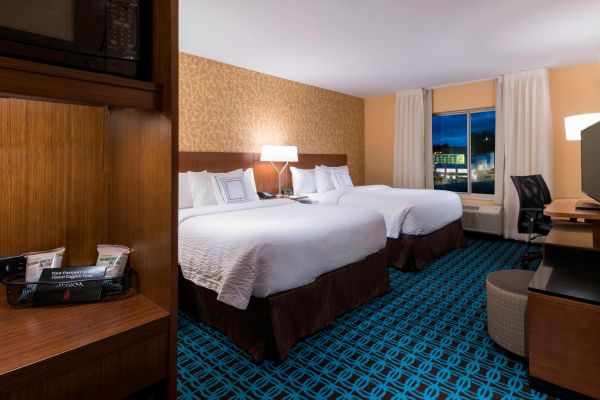 Fairfield Inn And Suites By Marriott Boston Marlborough Apex Center - Marlborough, MA