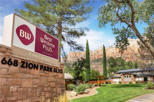 Best Western Plus Zion Canyon Inn & Suites - Springdale, UT
