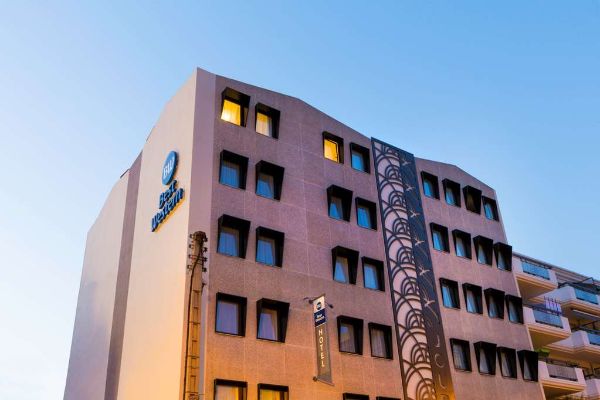 Best Western Hotel Journel Saint-laurent-du-var - Saint-Laurent-du-Var
