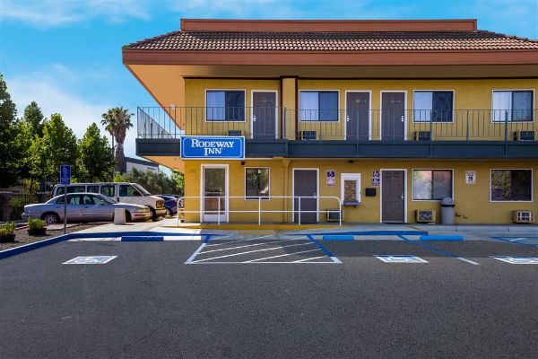 Rodeway Inn Livermore - Livermore, CA