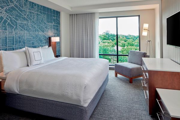 Courtyard By Marriott Minneapolis West - Long Lake, MN