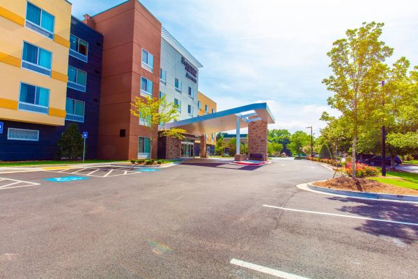 Fairfield Inn And Suites By Marriott Atlanta Woodstock - Kennesaw, GA