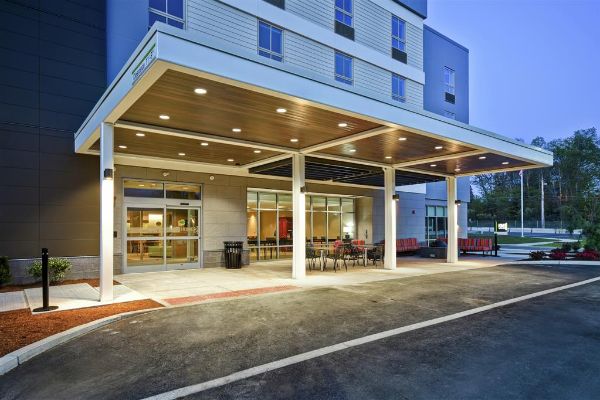 Home2 Suites By Hilton Walpole Foxboro - Mansfield, MA