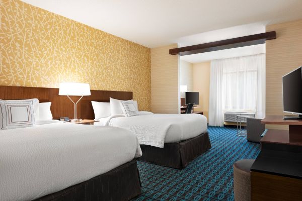 Fairfield Inn And Suites By Marriott Charlottesville Dtwn University Area - Charlottesville, VA