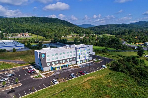 Tru By Hilton Roanoke Hollins - Roanoke, VA