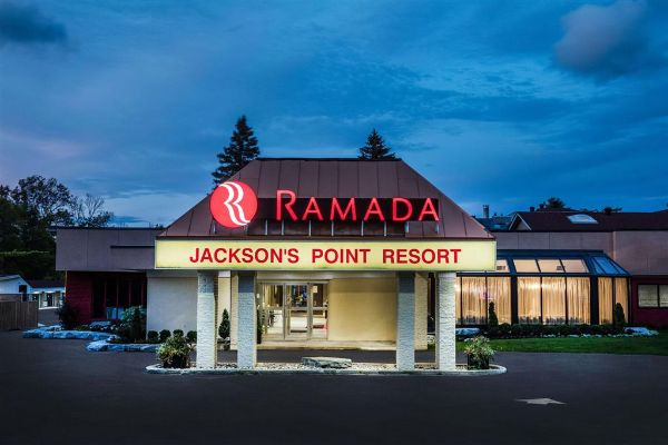 Ramada By Wyndham Jacksons Point - Georgina