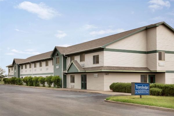 Travelodge By Wyndham Alpine - Alpine, TX