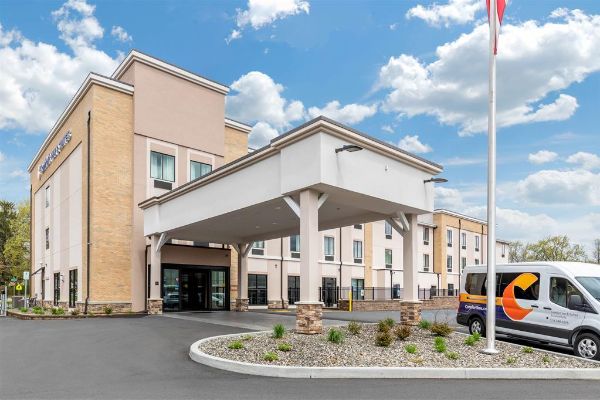 Comfort Inn & Suites Schenectady -Scotia - Schenectady, NY