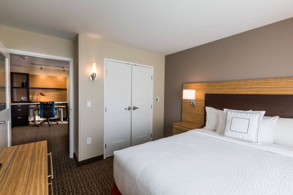 Towneplace Suites By Marriott Portland Beaverton - Beaverton, OR