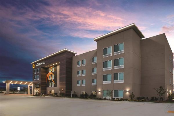 La Quinta Inn & Suites By Wyndham Mobile - Mobile, AL