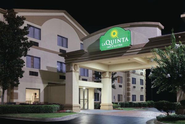 La Quinta Inn & Suites By Wyndham Jackson Airport - Jackson, MS