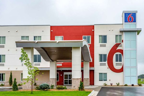 Mn Motel 6 Mankato - Mankato, MN