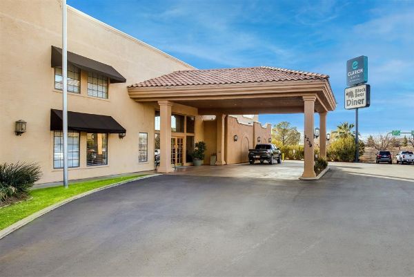 Clarion Suites St George - Convention Center Area - St. George, UT