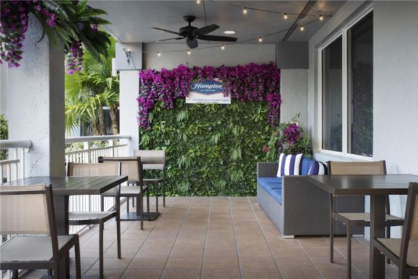 Hampton Inn Ft. Lauderdale/downtown Las Olas Area - Fort Lauderdale, FL