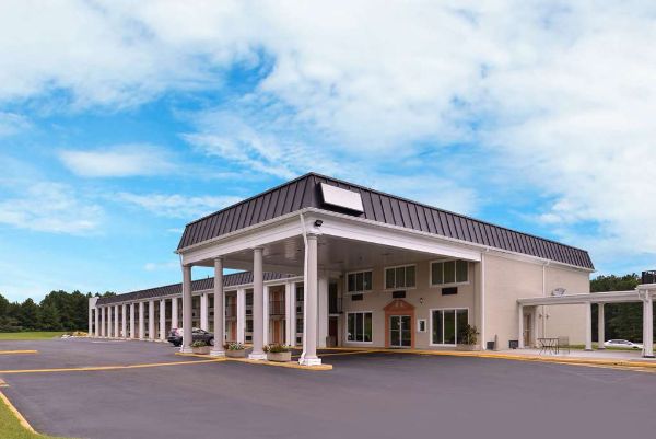 Americas Best Value Inn Richmond South - Richmond, VA