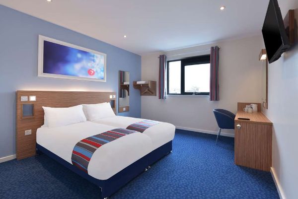 Travelodge Cardiff Atlantic Wharf - Cardiff