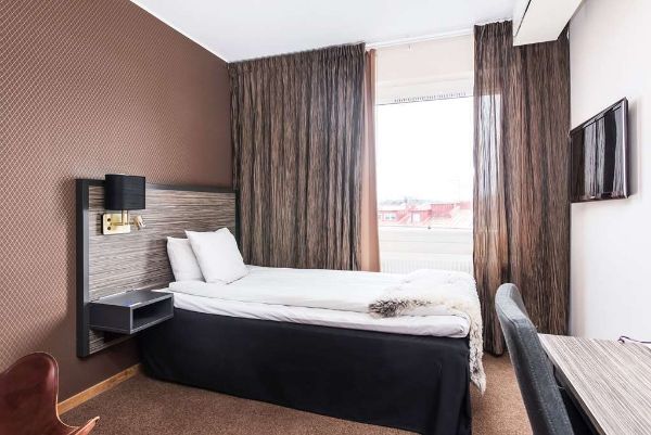 Home Hotel Slottsparken - Linköping