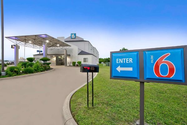 Motel 6 Denison - Lake Texoma