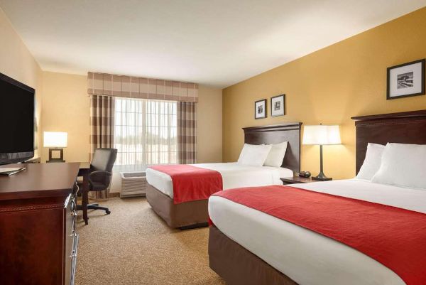 Country Inn & Suites By Radisson Minot Nd - Minot, ND