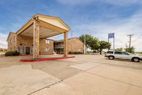 Motel 6 Dallas - Red Oak - Cedar Hill, TX