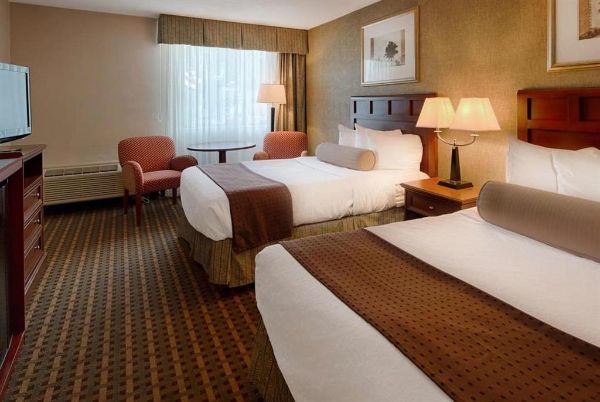 Baymont By Wyndham Marietta - Marietta, OH