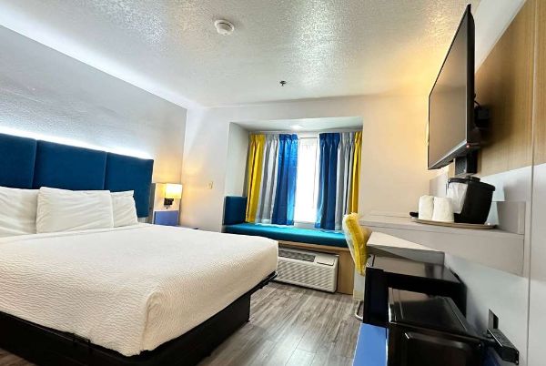 Microtel Inn & Suites By Wyndham Gallup - Gallup, NM