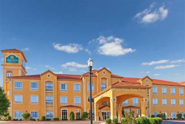 La Quinta Inn & Suites By Wyndham Okc North - Quail Springs - Oklahoma City, OK