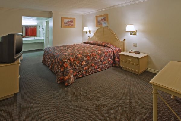 Americas Best Value Inn Azusa Pasadena - Azusa, CA