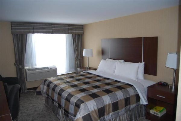 Days Inn By Wyndham Brampton - Mississauga