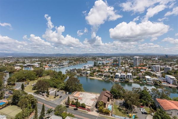 Wyndham Hotel Surfers Paradise - Surfers Paradise