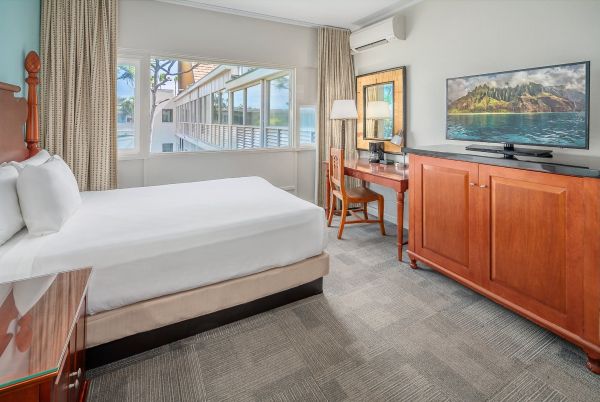Maui Beach Hotel - Kahului, HI