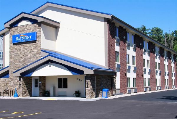 Baymont By Wyndham Stevens Point - Stevens Point, WI