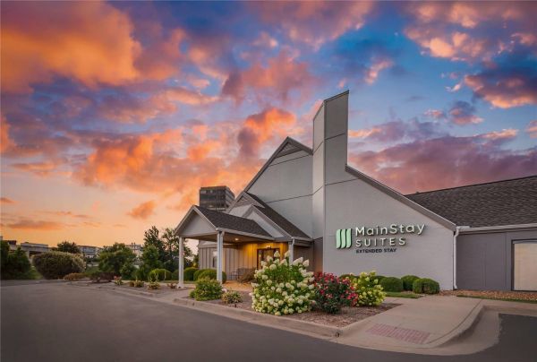 Mainstay Suites St. Louis - Galleria - San Luis