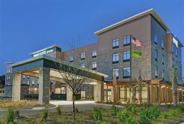 Home2 Suites By Hilton Charleston Daniel Island - Charleston, SC