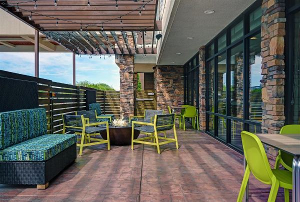 Home2 Suites By Hilton Tracy - Tracy, CA