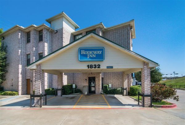 Rodeway Inn Carrollton I-35e - Carrollton, TX