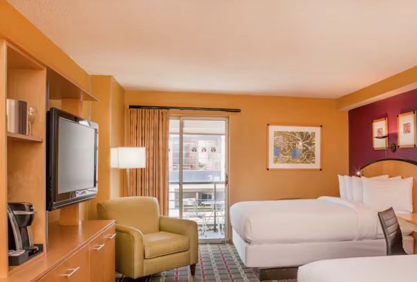 Pier 5 Hotel - Baltimore, MD