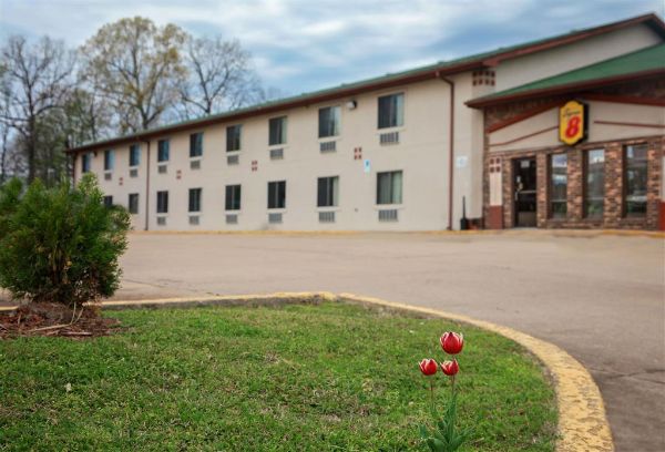Super 8 By Wyndham Mountain Home - Mountain Home, AR