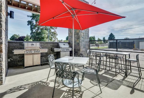 Home2 Suites By Hilton Yakima Airport - Yakima, WA