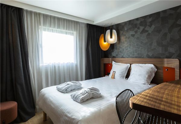 Oceania Paris Pte De Versailles - Issy-les-Moulineaux